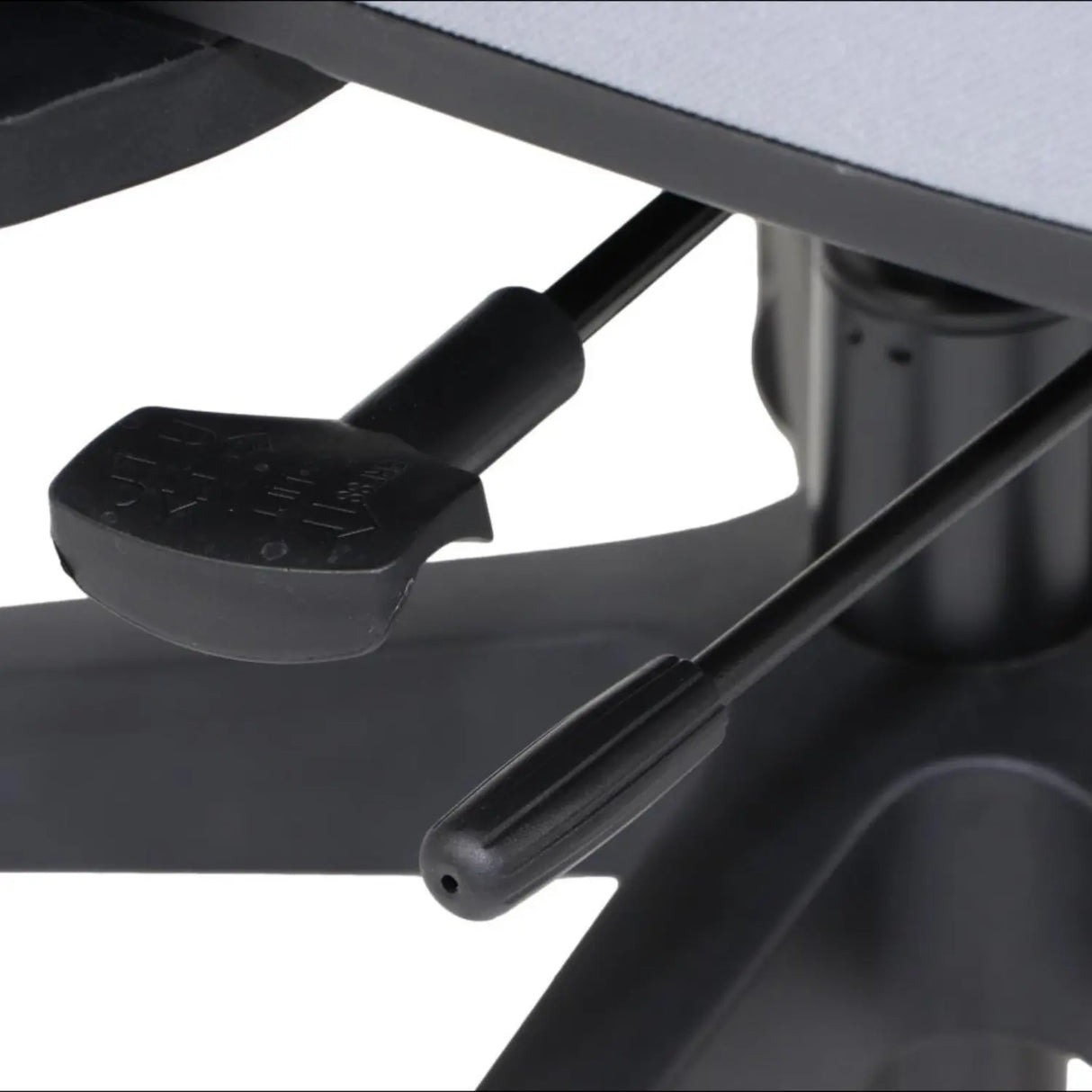 Ergonomischer Bürostuhl CUTLER