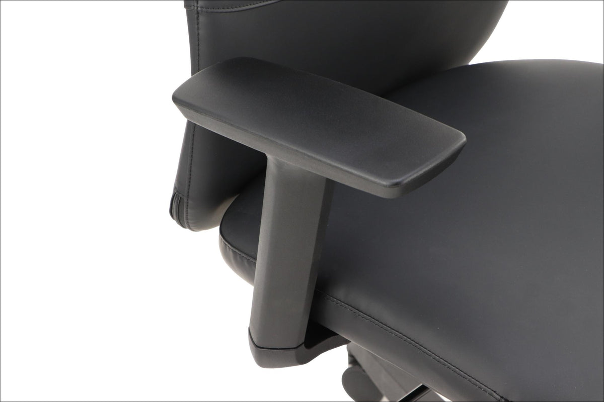 SELLA – Black / black frame – Soft armrest pad