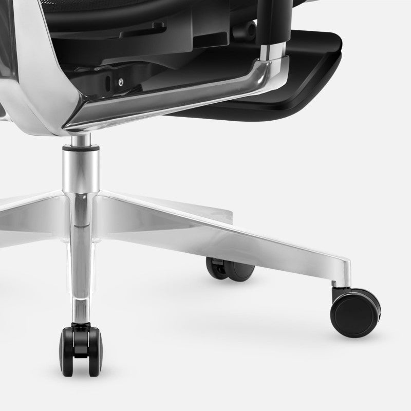 Mark Adler Expert 9.6 Black ergonomic chair - image 12