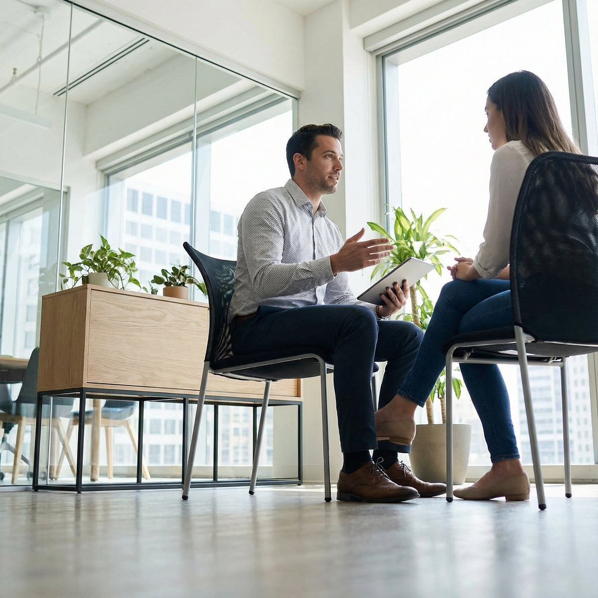 Conference Chair HN-7502