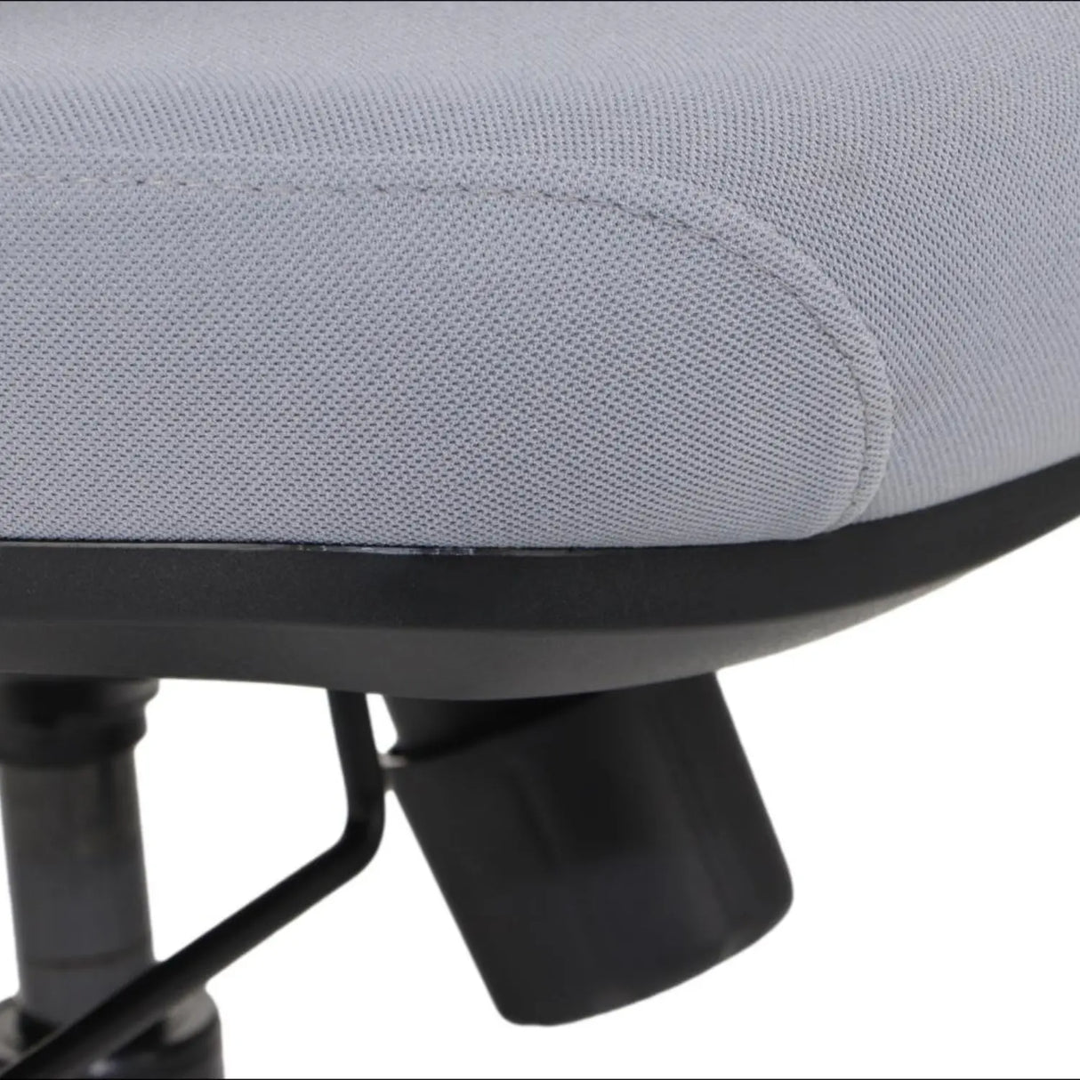 Ergonomic Chair CUTLER