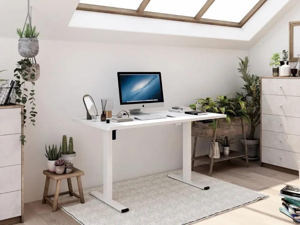 Height-Adjustable Desk Clever - Rounded Edges