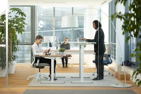 Height-Adjustable Desk Clever - Rounded Edges