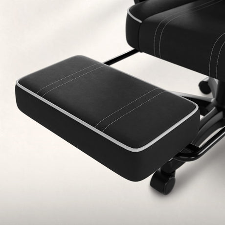 Huzaro Force 3.7 White Carbon gaming chair - image 15