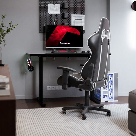Huzaro Hero 8.1 Black electric gaming desk - image 3
