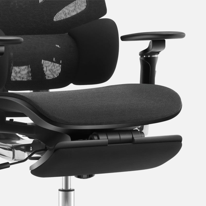 Mark Adler Expert 9.6 Black ergonomic chair - image 3